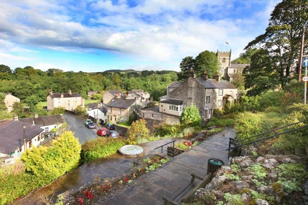 ingleton-village